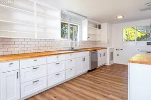 1090 Nyssa St, Junction City, OR 97448 - Photo 8