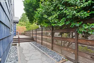 2706 NE Ainsworth St, Portland, OR 97211 - Photo 40