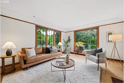 2706 NE Ainsworth St, Portland, OR 97211 - Photo 6