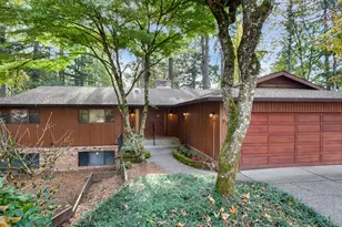 9942 SE Kela Pl, Happy Valley, OR 97086 - Photo 2