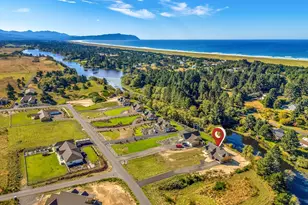 90250 Hobie Rd, Warrenton, OR 97146 - Photo 2