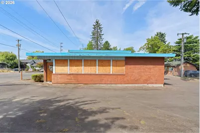 4536 NE 102nd Ave, Portland, OR 97220 - Photo 2