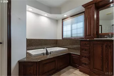 72610 Dwight St, Rainier, OR 97048 - Photo 16