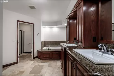 72610 Dwight St, Rainier, OR 97048 - Photo 10