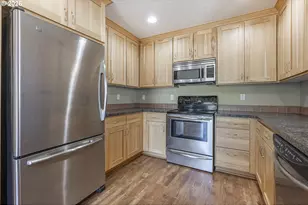 1819 N Main St, Newberg, OR 97132 - Photo 10