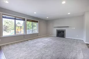 1819 N Main St, Newberg, OR 97132 - Photo 6