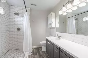 1819 N Main St, Newberg, OR 97132 - Photo 24