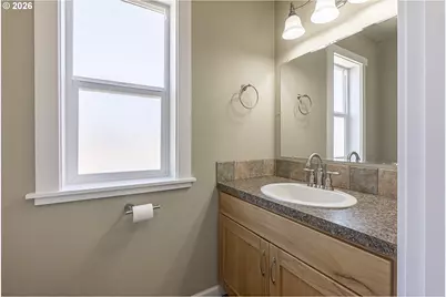 1819 N Main St, Newberg, OR 97132 - Photo 38