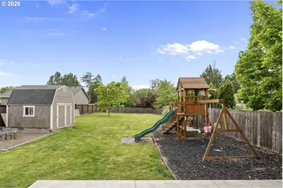 1819 N Main St, Newberg, OR 97132 - Photo 32