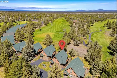8825 SW Canyon Wren Ct, Redmond, OR 97756 - Photo 2