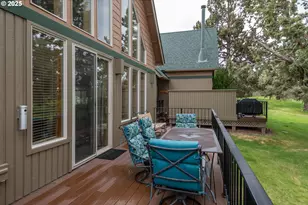 8825 SW Canyon Wren Ct, Redmond, OR 97756 - Photo 22