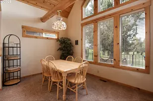 8825 SW Canyon Wren Ct, Redmond, OR 97756 - Photo 8