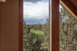 8825 SW Canyon Wren Ct, Redmond, OR 97756 - Photo 16