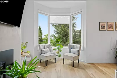 6535 SW Canyon Ct, Portland, OR 97225 - Photo 4