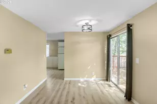 1610 NE 235th Ave, Wood Village, OR 97060 - Photo 10
