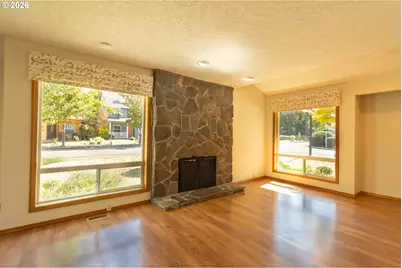 17745 SW Meadowbrook Way, Beaverton, OR 97078 - Photo 4
