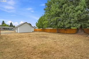 711 W Grant St, Lebanon, OR 97355 - Photo 22