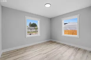 711 W Grant St, Lebanon, OR 97355 - Photo 18
