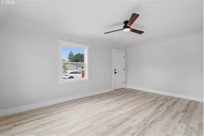 711 W Grant St, Lebanon, OR 97355 - Photo 6