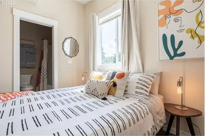 6402 SE 57th Ave, Portland, OR 97206 - Photo 32