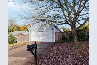 1014 W 38th St, Vancouver, WA 98660 - Photo 1