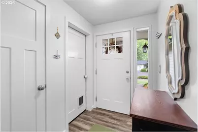 1784 Whitcomb Dr NW, Salem, OR 97304 - Photo 4