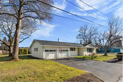 615 Sacre Ln N, Monmouth, OR 97361 - Photo 6