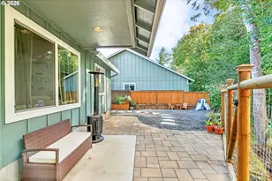 25252 Corky Ln, Veneta, OR 97487 - Photo 24