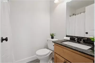 2605 SE 105th Ave, Portland, OR 97266 - Photo 18