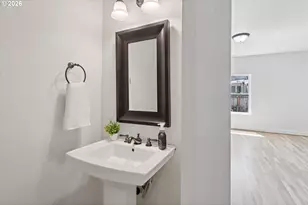 2605 SE 105th Ave, Portland, OR 97266 - Photo 22