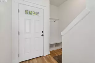 2605 SE 105th Ave, Portland, OR 97266 - Photo 2