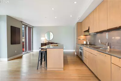 937 NW Glisan St #537, Portland, OR 97209 - Photo 6