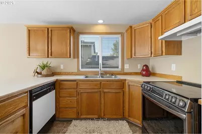 7216 NE 14th Ct, Vancouver, WA 98665 - Photo 16