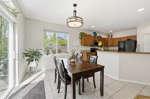 1798 S 57th Pl, Springfield, OR 97478 - Photo 10