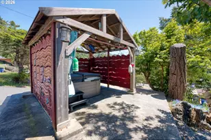 29790 Hound Dog Rd, Gold Beach, OR 97444 - Photo 26