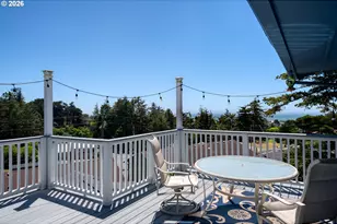 29790 Hound Dog Rd, Gold Beach, OR 97444 - Photo 24