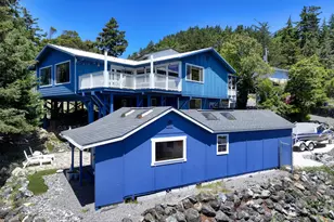 29790 Hound Dog Rd, Gold Beach, OR 97444 - Photo 1