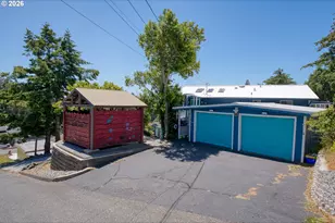 29790 Hound Dog Rd, Gold Beach, OR 97444 - Photo 36