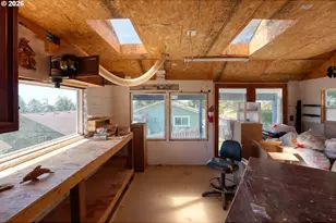 29790 Hound Dog Rd, Gold Beach, OR 97444 - Photo 34