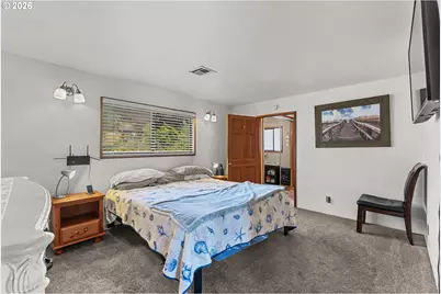 29790 Hound Dog Rd, Gold Beach, OR 97444 - Photo 16