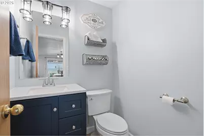 242 Adams Dr, Kelso, WA 98626 - Photo 14