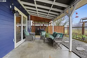 242 Adams Dr, Kelso, WA 98626 - Photo 28