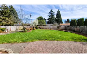 919 S 37th Pl, Springfield, OR 97478 - Photo 10