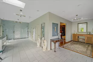 7910 NW Gales Ridge Ln, Portland, OR 97229 - Photo 34