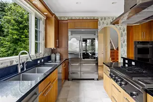 7910 NW Gales Ridge Ln, Portland, OR 97229 - Photo 18