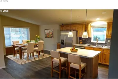 420 Pine St, Toledo, WA 98591 - Photo 2