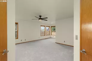 4410 NW Kahneeta Dr, Portland, OR 97229 - Photo 24