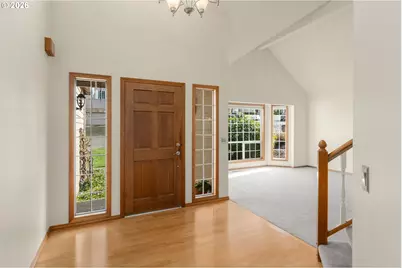 4410 NW Kahneeta Dr, Portland, OR 97229 - Photo 4