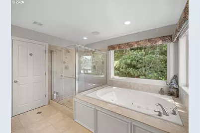 12852 NW Waker Dr, Portland, OR 97229 - Photo 28