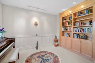 12852 NW Waker Dr, Portland, OR 97229 - Photo 10